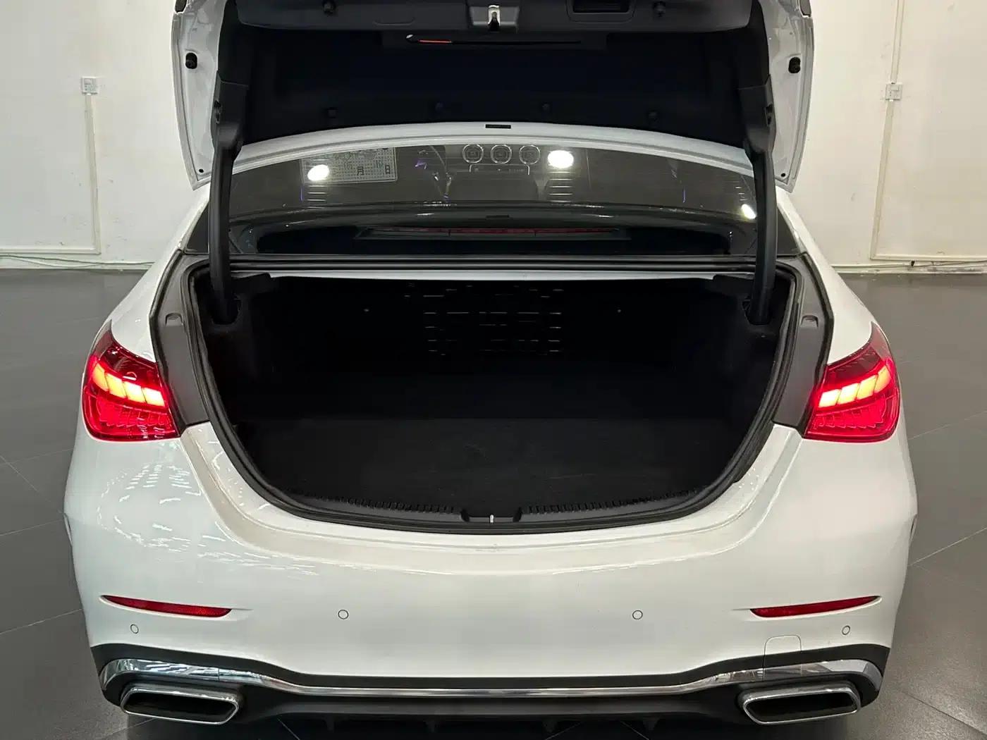 Mercedes-Benz C-Class PHEV 2023 C 350 eL — миниатюра 29