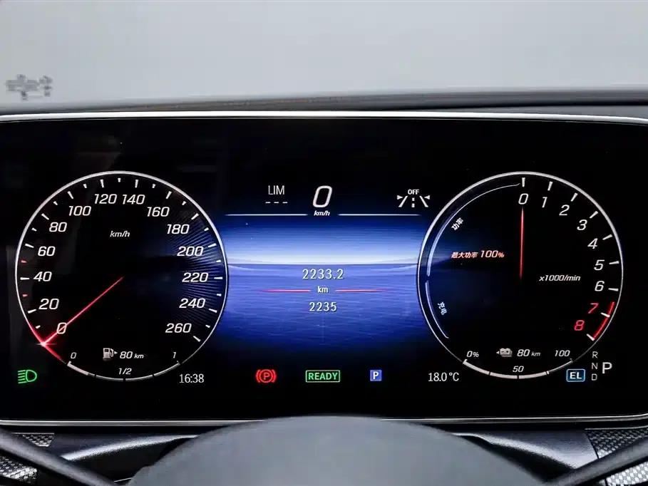 Mercedes-Benz C-Class PHEV 2024 Facelift C 350 eL — миниатюра 12