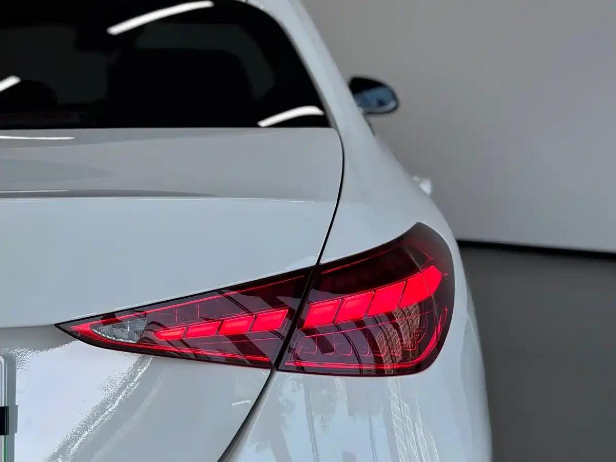 Mercedes-Benz C-Class PHEV 2024 Facelift C 350 eL — миниатюра 23