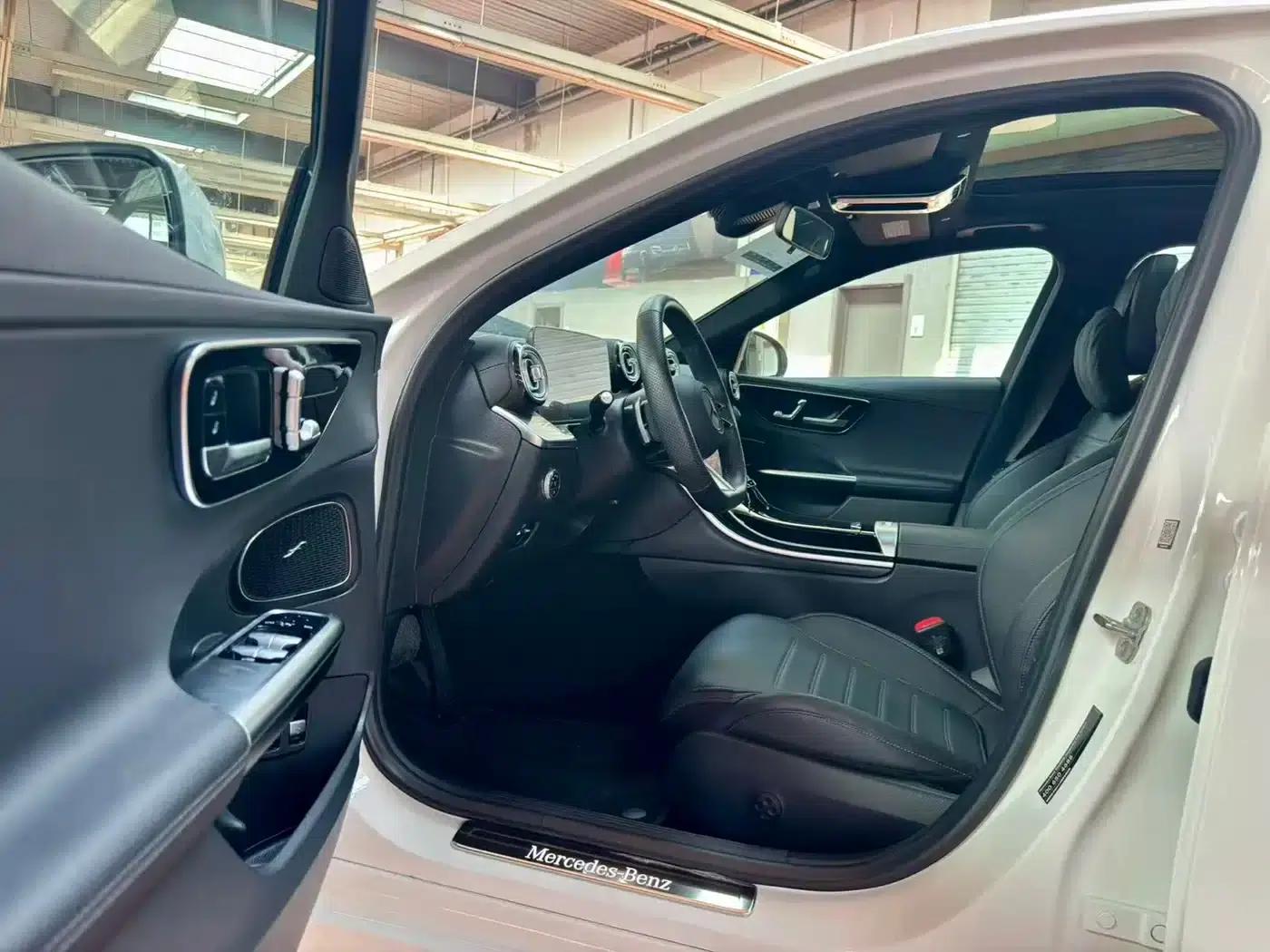 Mercedes-Benz C-Class PHEV 2023 Facelift C 350 eL — миниатюра 5