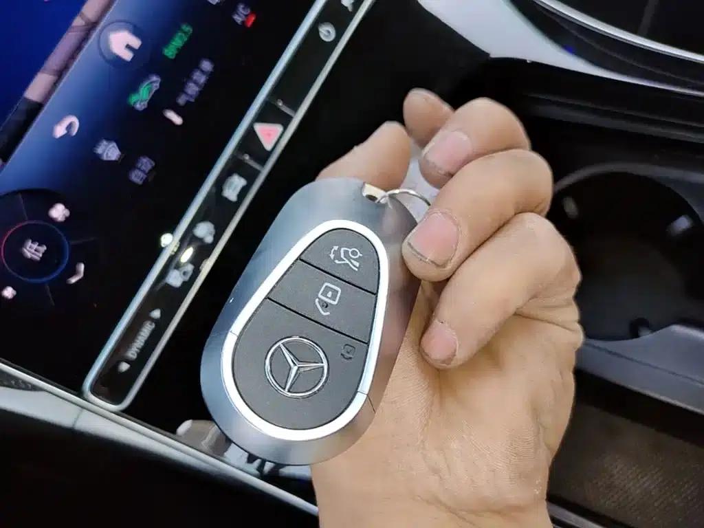 Mercedes-Benz C-Class PHEV 2025 C 350 eL — миниатюра 15