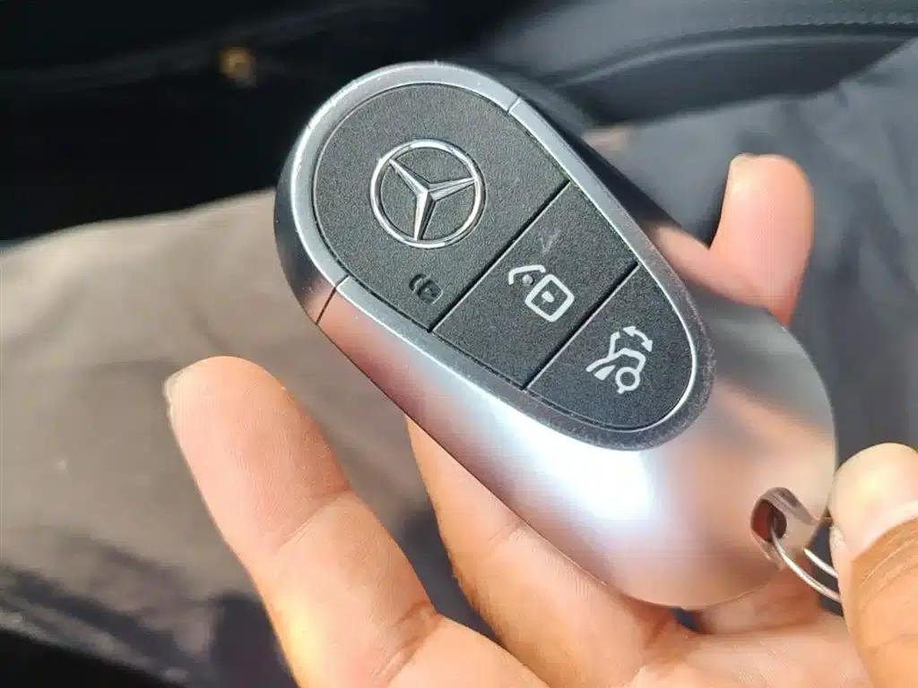 Mercedes-Benz C-Class PHEV 2025 C 350 eL — миниатюра 15