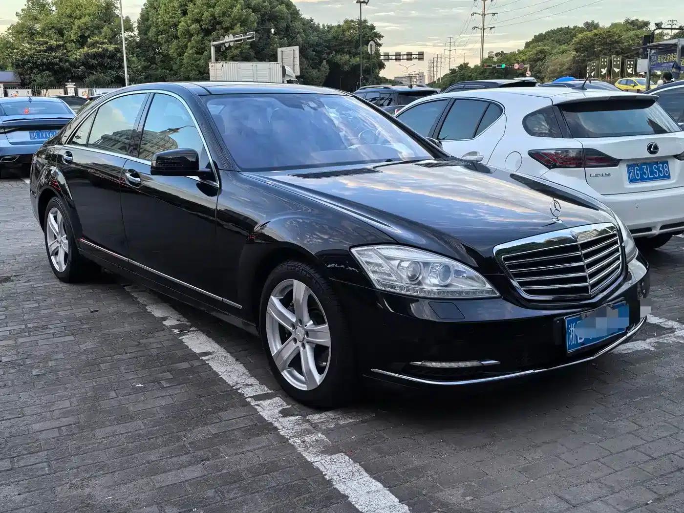 Mercedes-Benz S-Class 2010 S 350 L Luxury — миниатюра 2