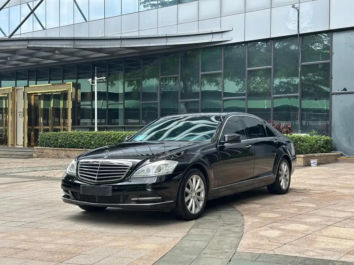 Mercedes-Benz S-Class 2010 S 300 L Luxury — миниатюра 1