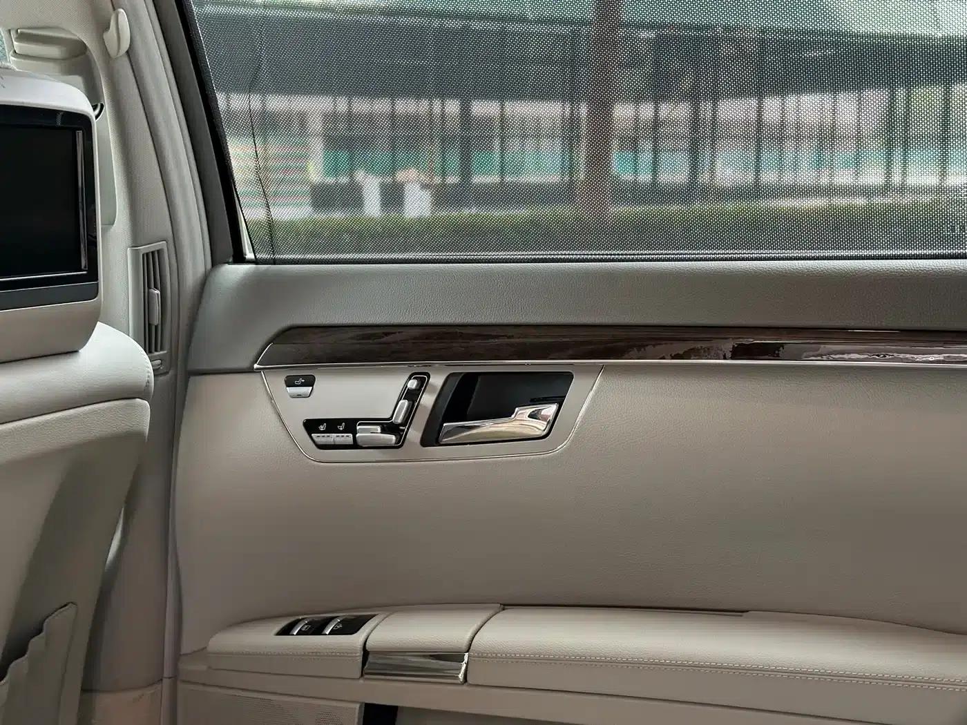 Mercedes-Benz S-Class 2010 S 300 L Luxury — миниатюра 13