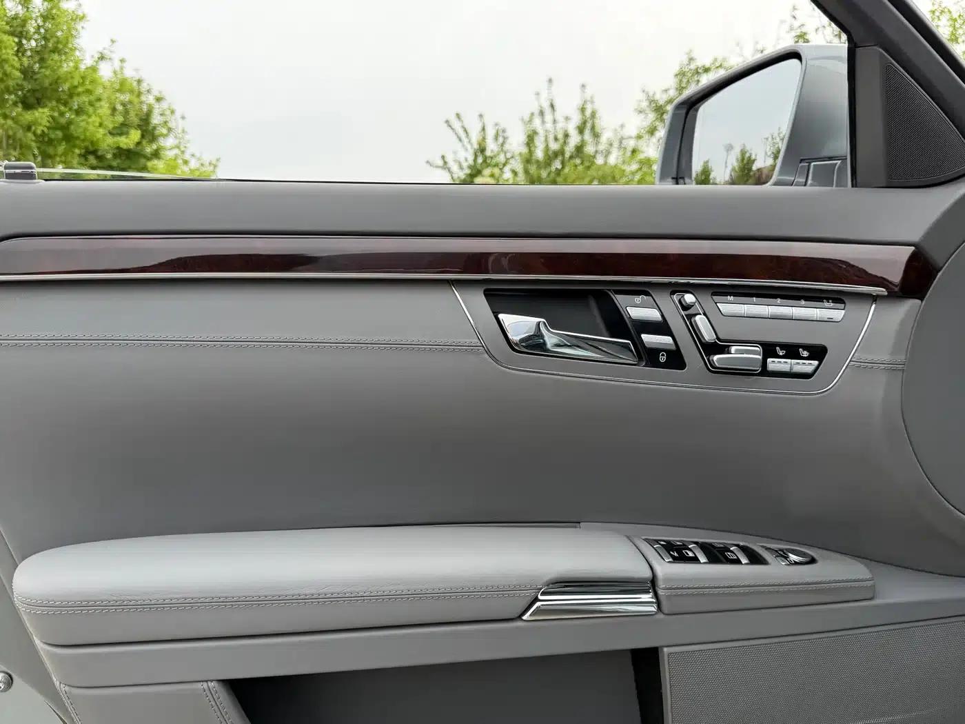 Mercedes-Benz S-Class 2008 S 500 L 4MATIC — миниатюра 3