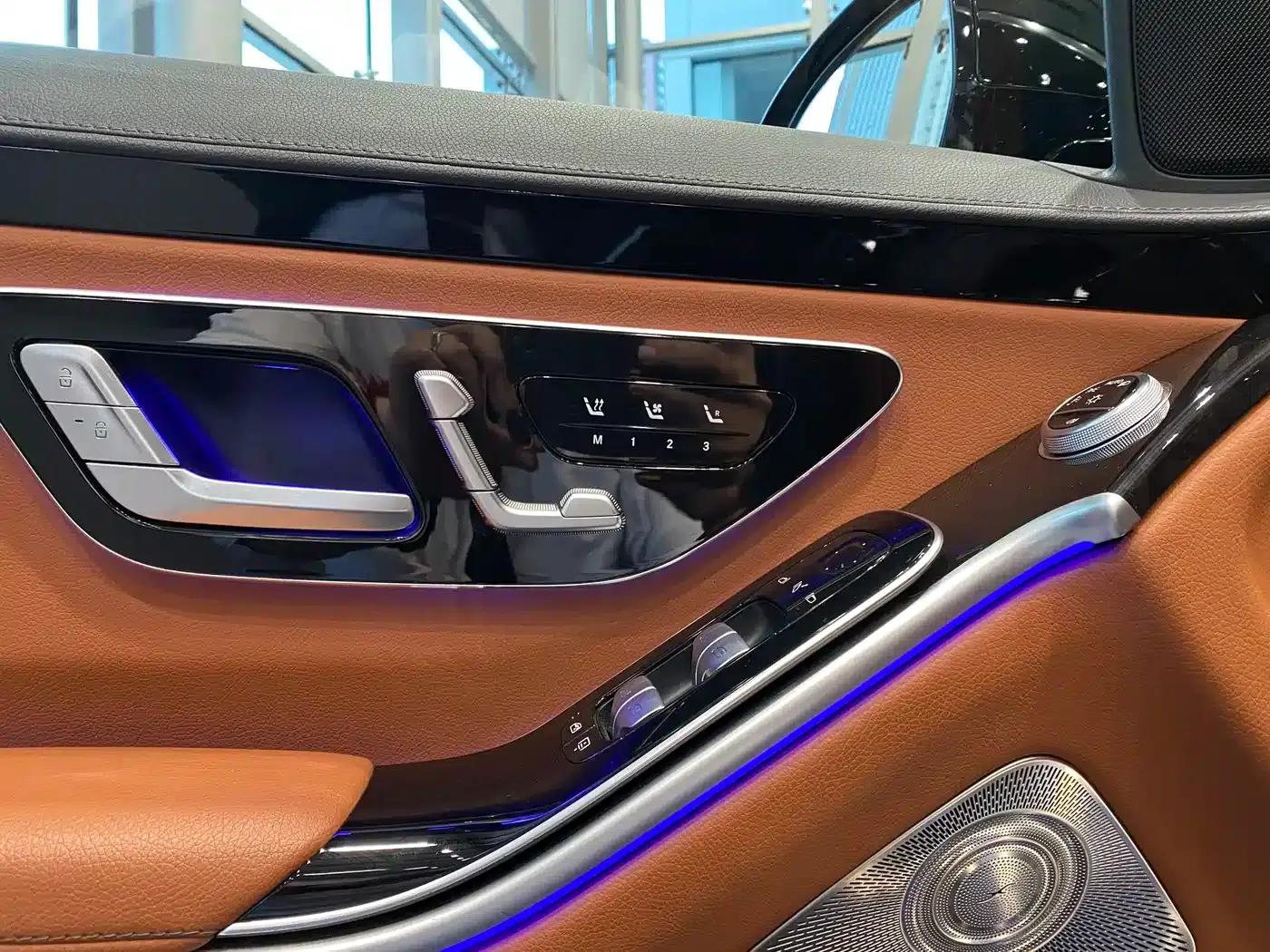 Mercedes-Benz S-Class PHEV 2024 S 450 e L Plug-in Hybrid Sedan — миниатюра 4
