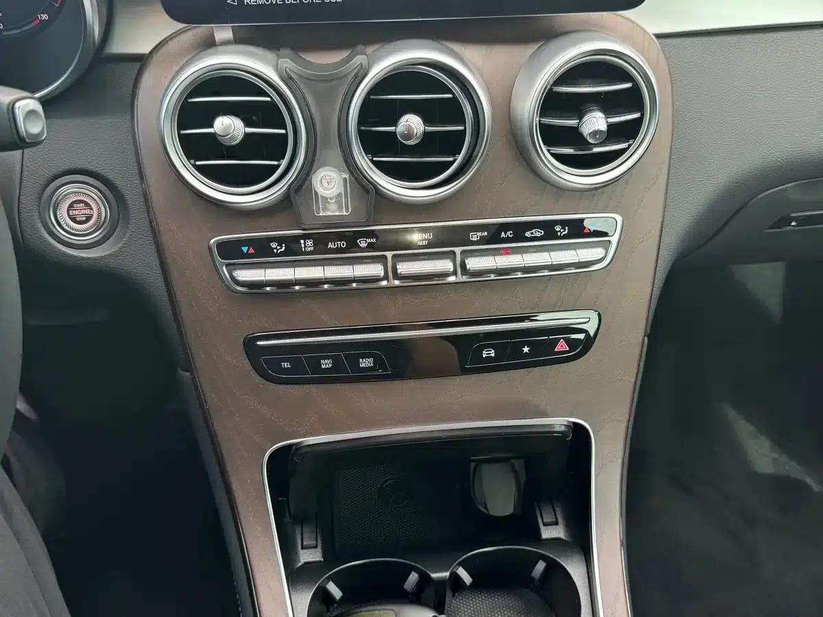 2022 Mercedes-Benz GLC Facelift: GLC 260 L 4MATIC Luxury — миниатюра 5