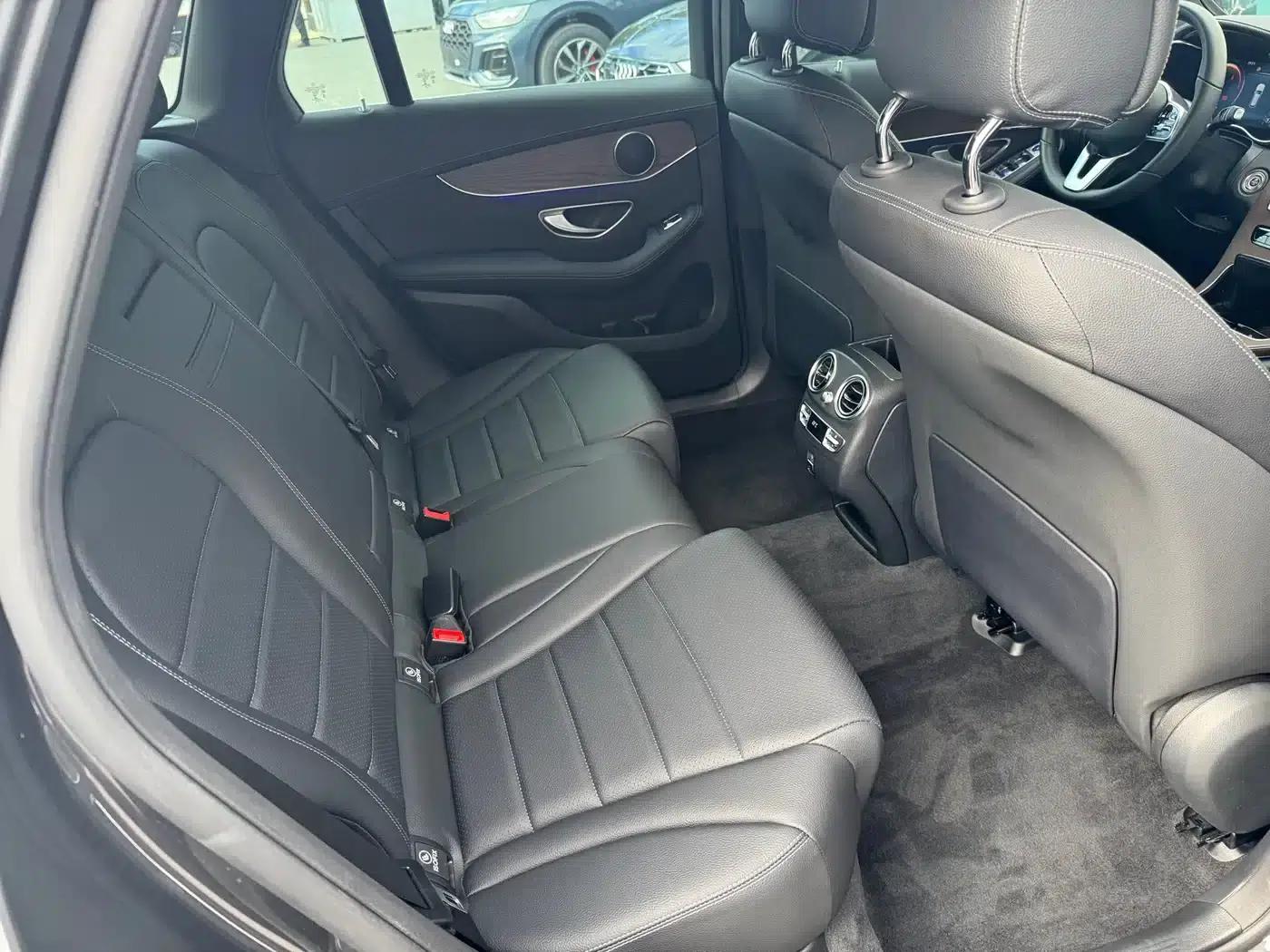 2022 Mercedes-Benz GLC Facelift: GLC 260 L 4MATIC Luxury — миниатюра 8