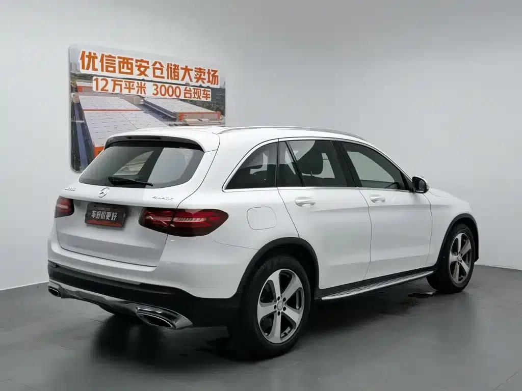 2016 Mercedes-Benz GLC 300 4MATIC Dynamic — миниатюра 2