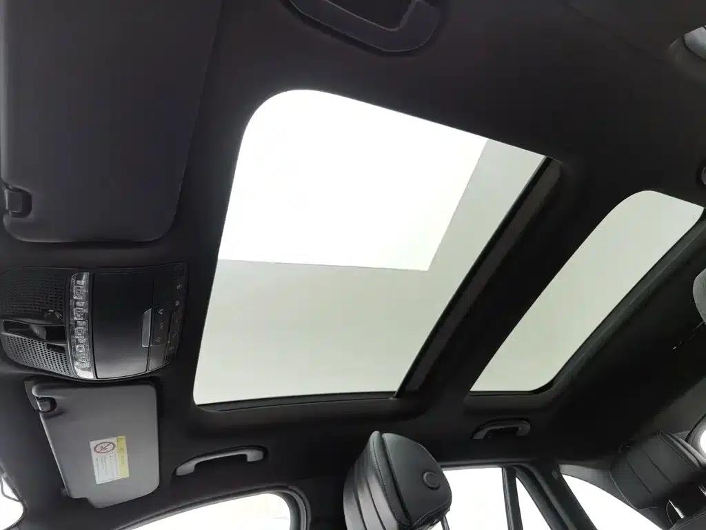 2016 Mercedes-Benz GLC 300 4MATIC Dynamic — миниатюра 14