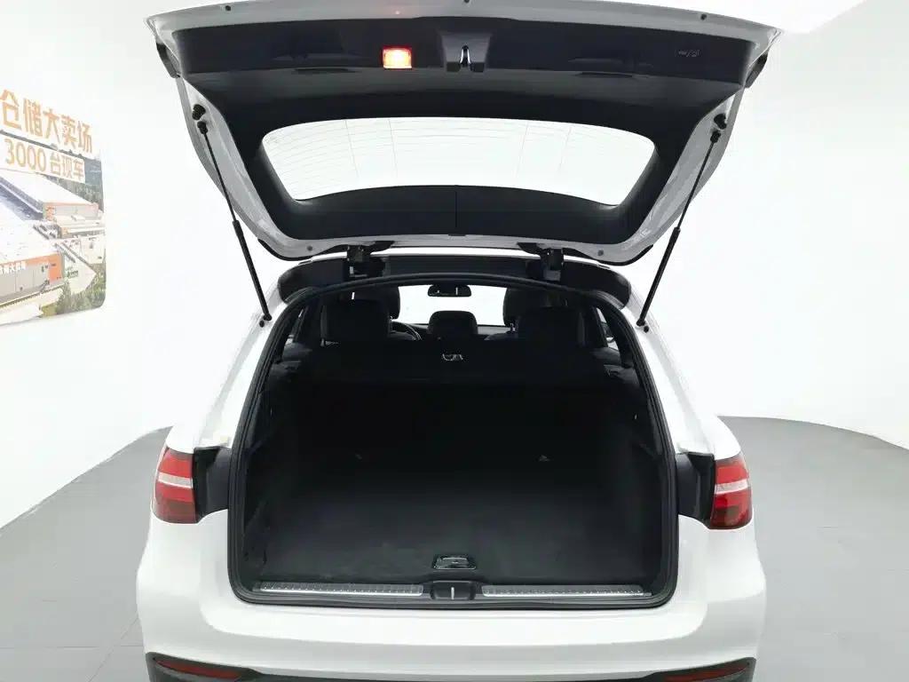 2016 Mercedes-Benz GLC 300 4MATIC Dynamic — миниатюра 16