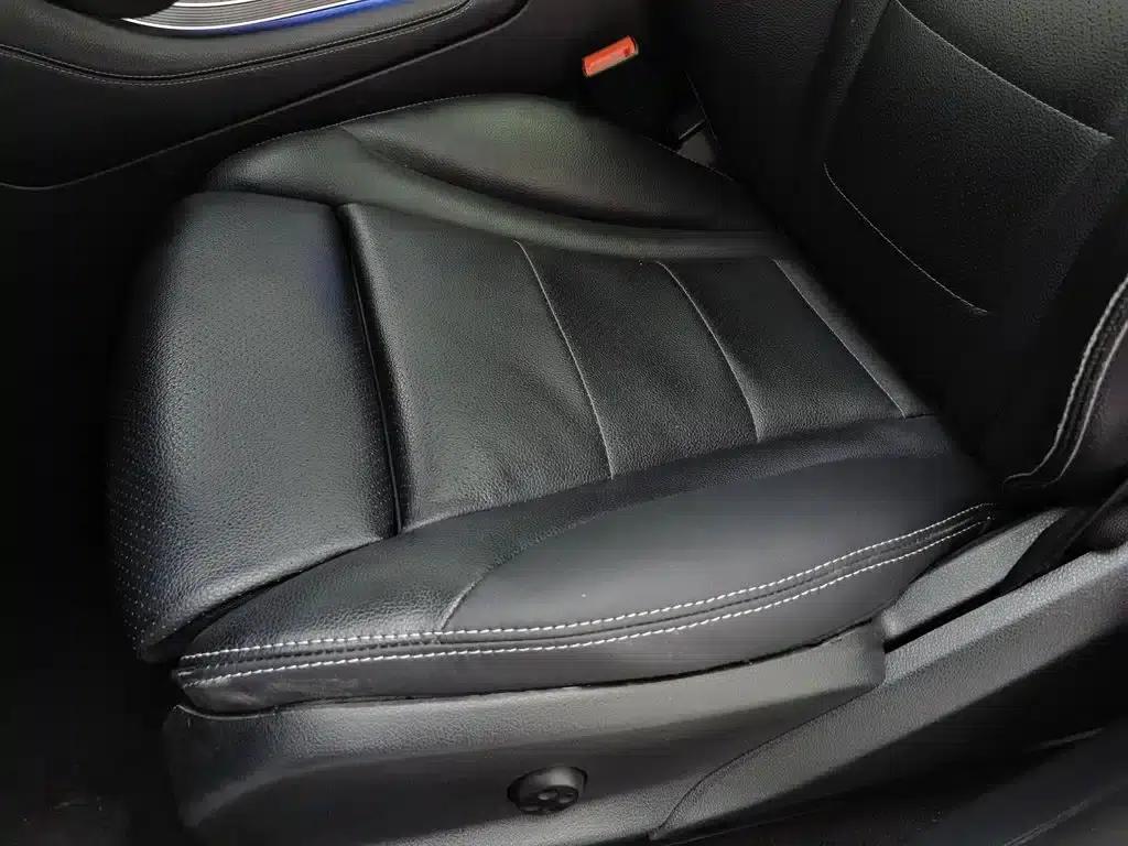 2016 Mercedes-Benz GLC 300 4MATIC Dynamic — миниатюра 20