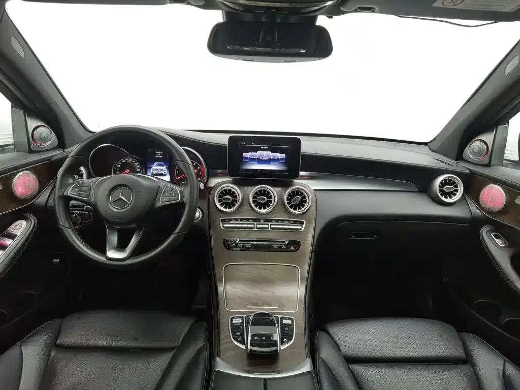 2016 Mercedes-Benz GLC 300 4MATIC Dynamic — миниатюра 5