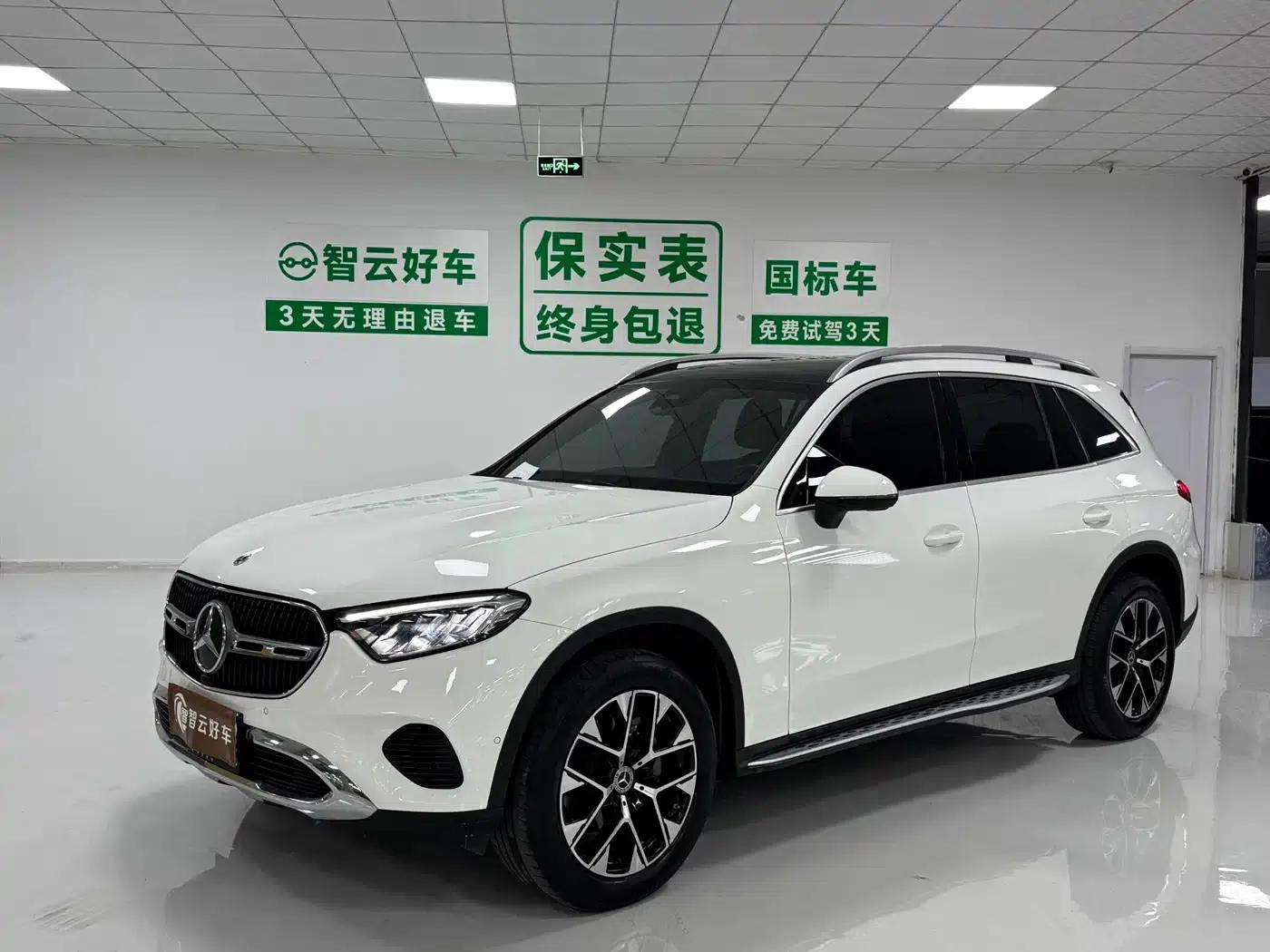 2023 Mercedes-Benz GLC 260 L 4MATIC Dynamic 5-seater — миниатюра 1