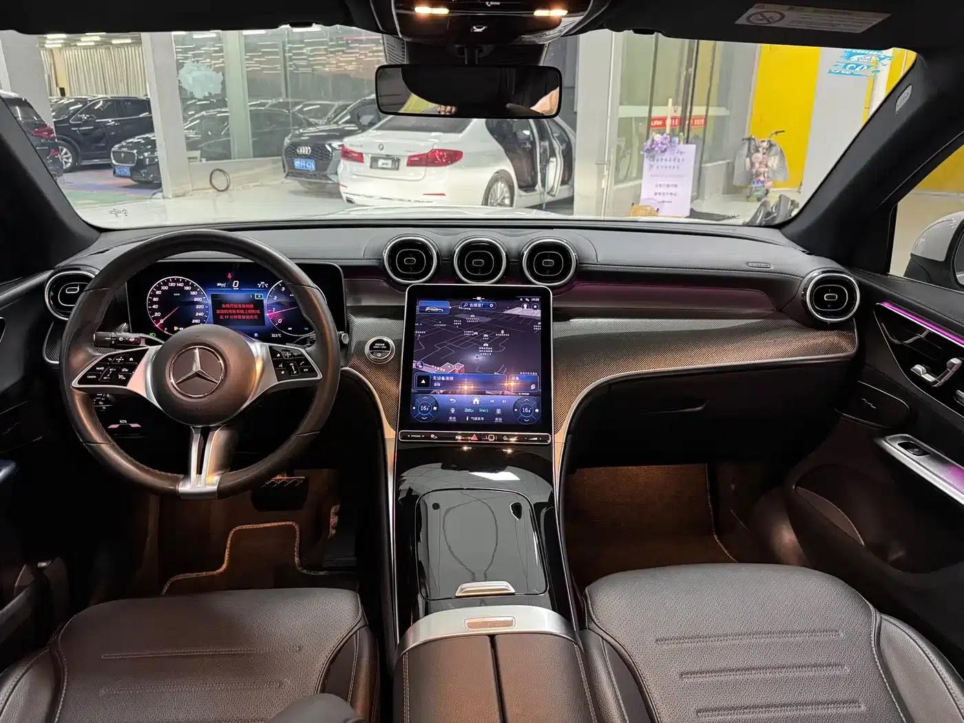 2023 Mercedes-Benz GLC 260 L 4MATIC Dynamic 5-seater — миниатюра 5