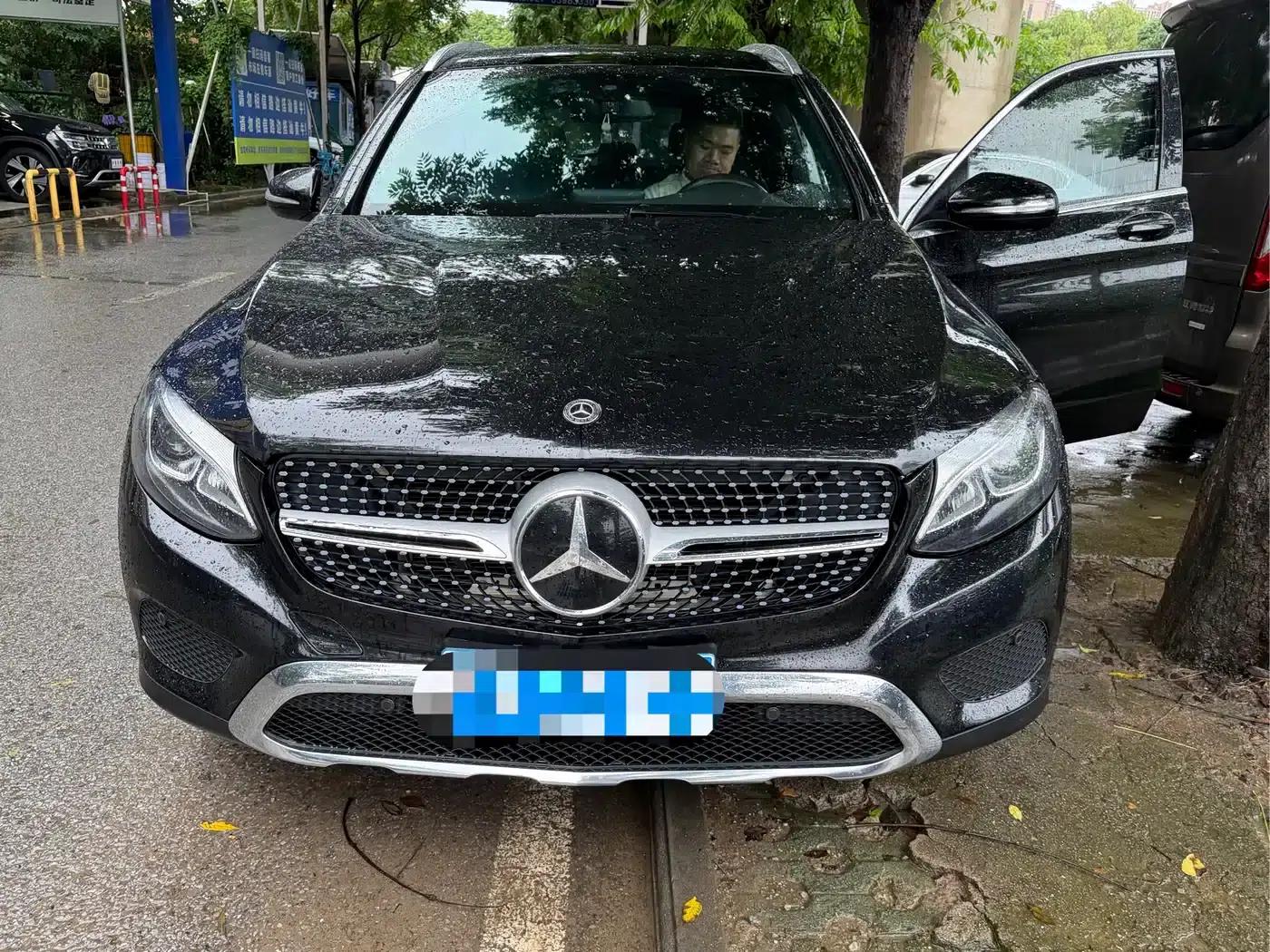 Mercedes-Benz GLC 2019 GLC 200 L 4MATIC — миниатюра 2