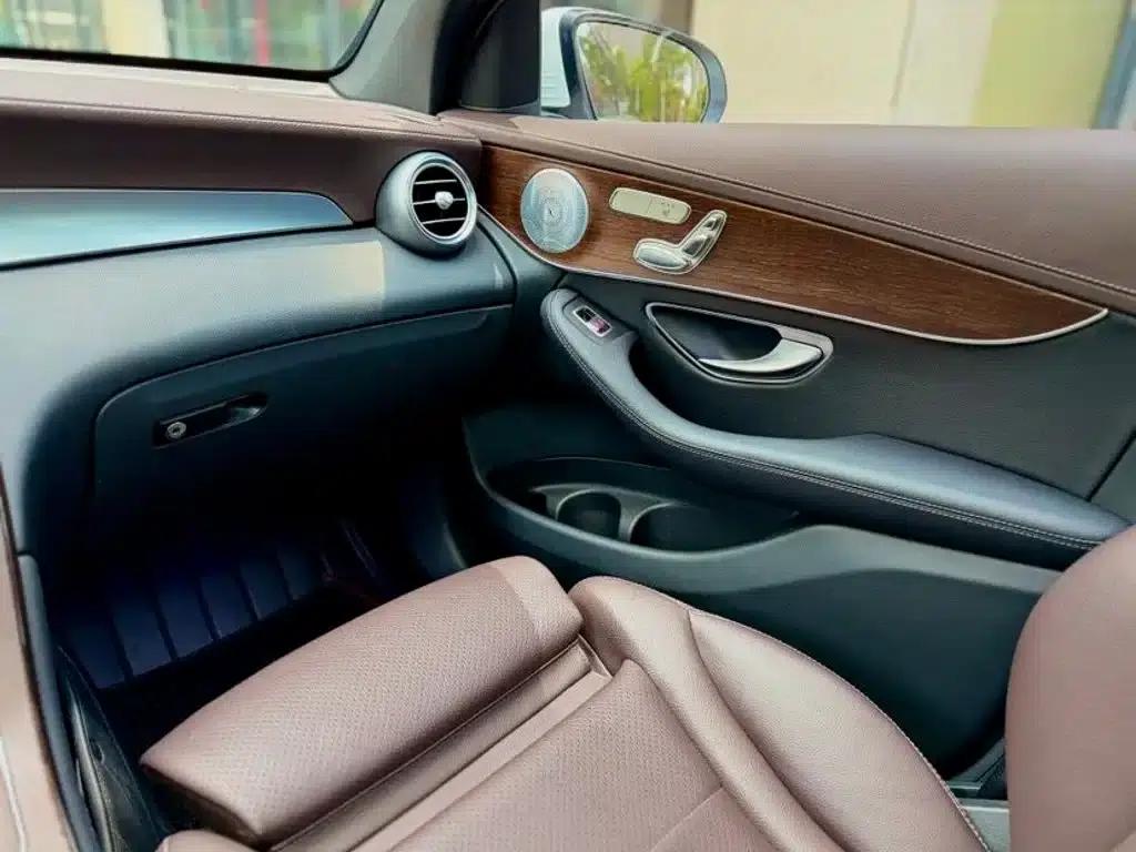 2021 Mercedes-Benz GLC 260 L 4MATIC Luxury — миниатюра 11