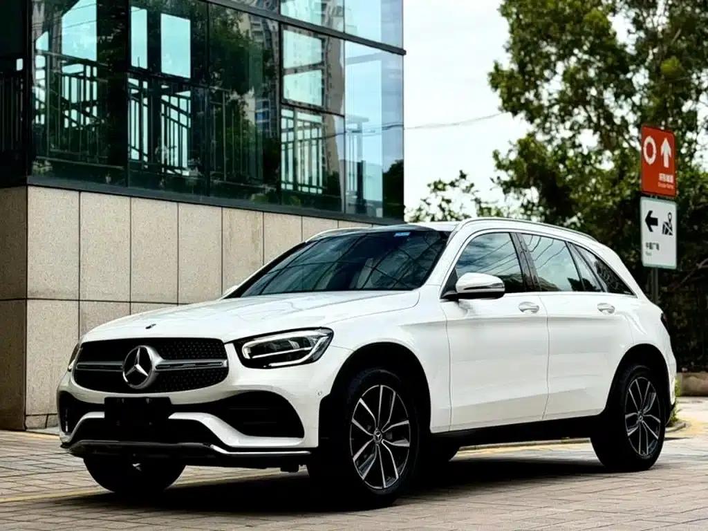 2021 Mercedes-Benz GLC 260 L 4MATIC Luxury — миниатюра 3