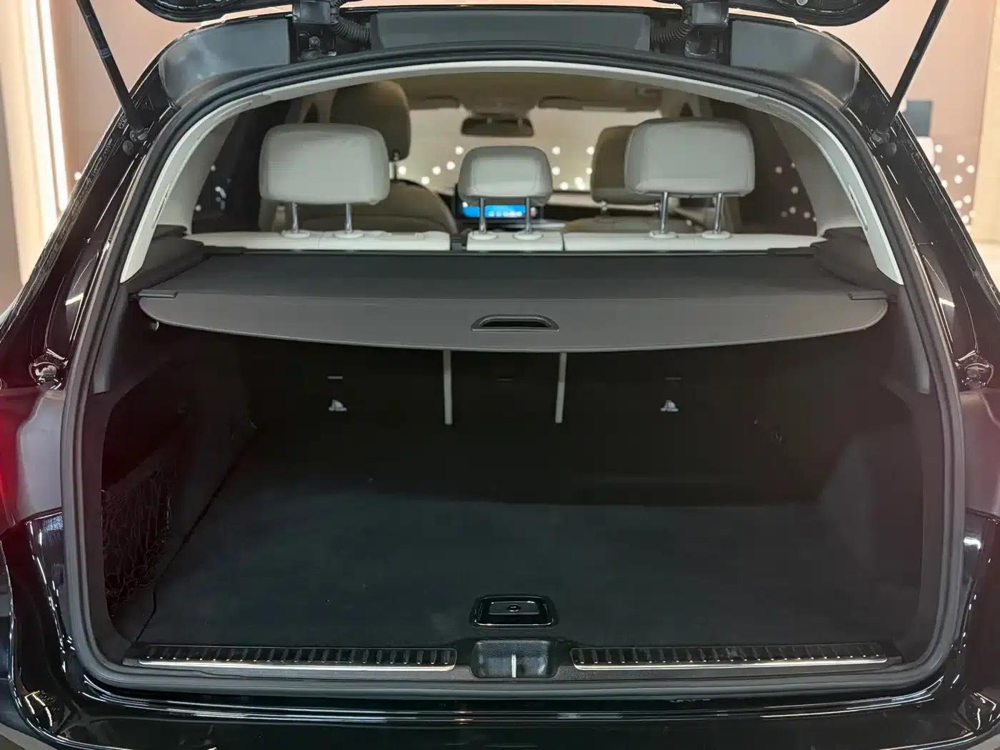 2017 Mercedes-Benz GLC 300 4MATIC Dynamic — миниатюра 25