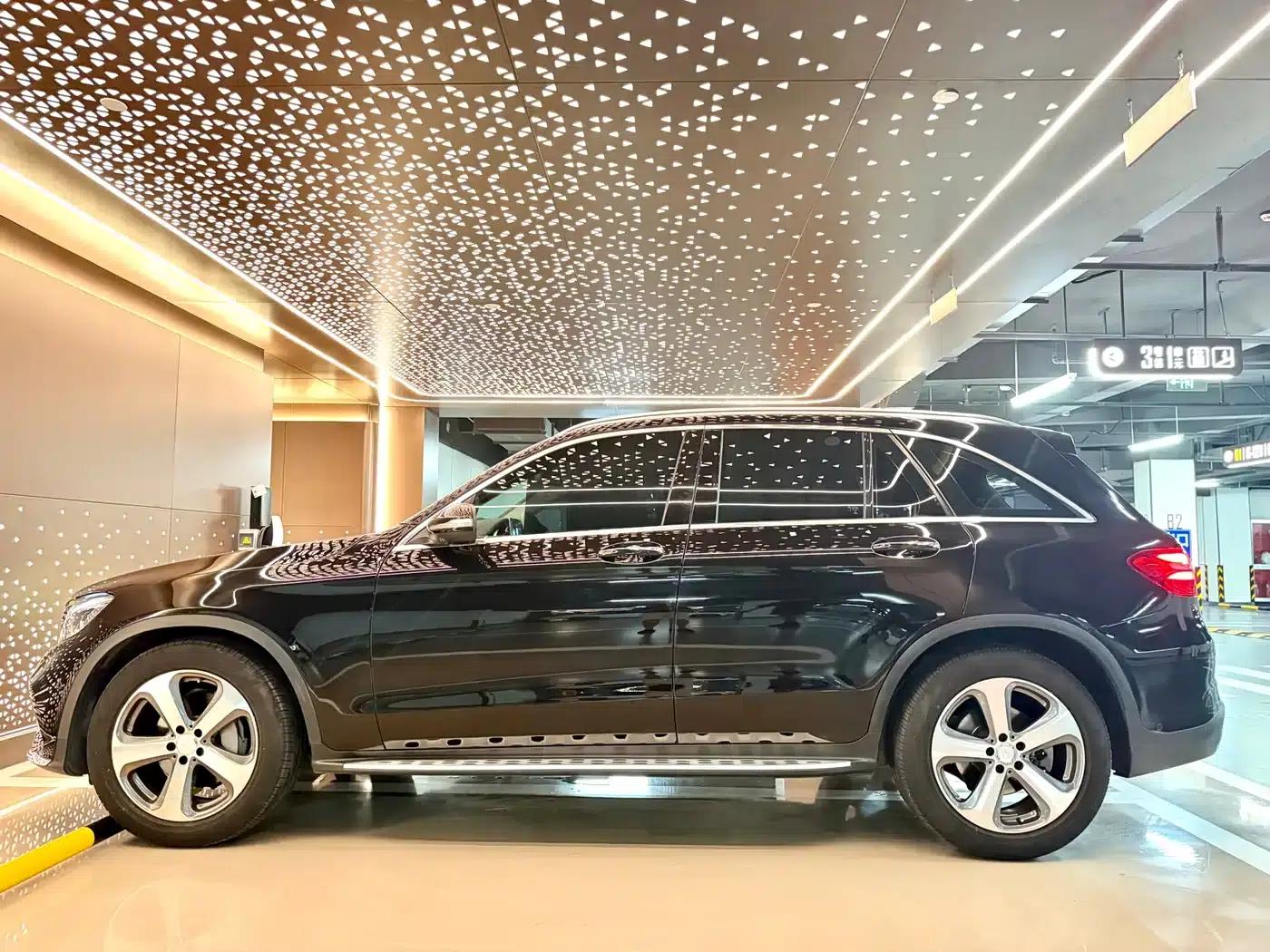 2017 Mercedes-Benz GLC 300 4MATIC Dynamic — миниатюра 10