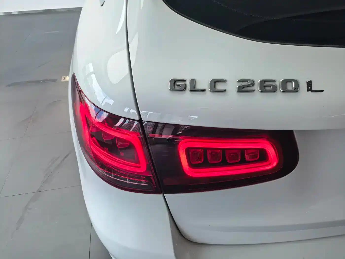 2021 Mercedes-Benz GLC 260 L 4MATIC Dynamic — миниатюра 11