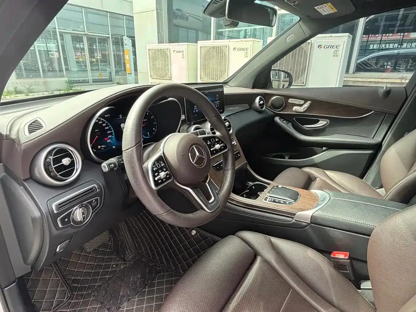 2021 Mercedes-Benz GLC 260 L 4MATIC Luxury — миниатюра 7