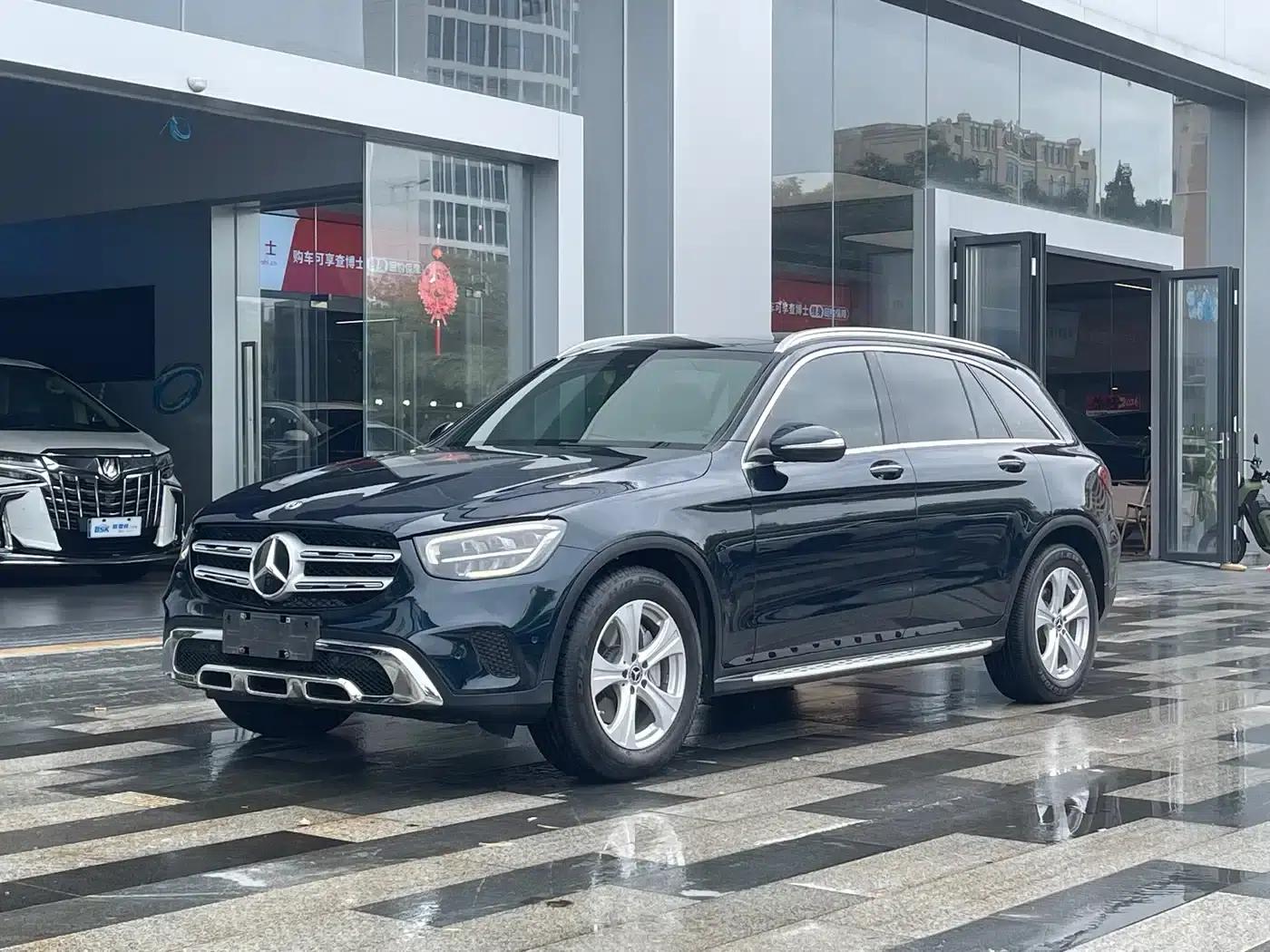 2020 Mercedes-Benz GLC 260 L 4MATIC Dynamic — миниатюра 1