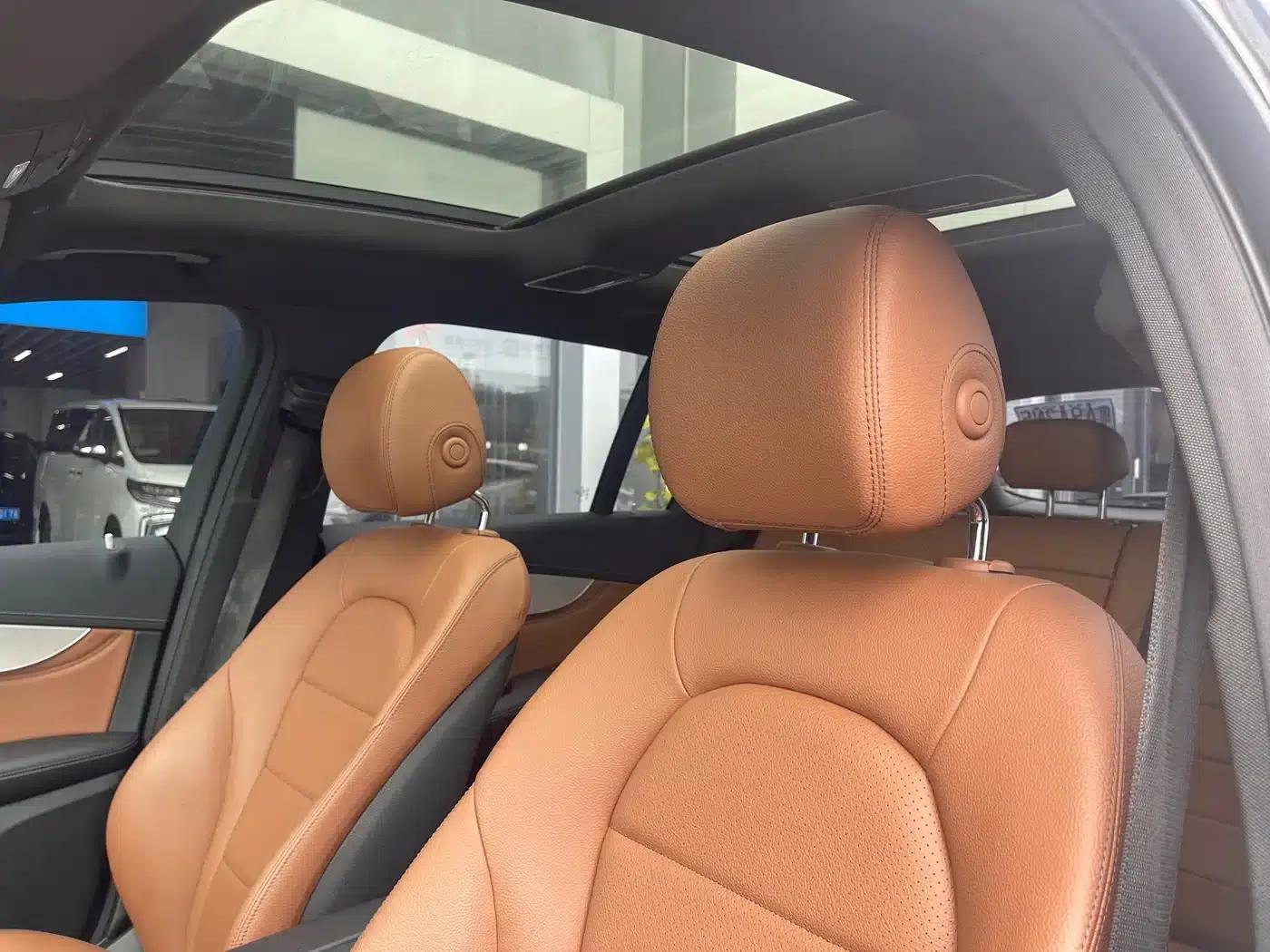 2020 Mercedes-Benz GLC 260 L 4MATIC Dynamic — миниатюра 11