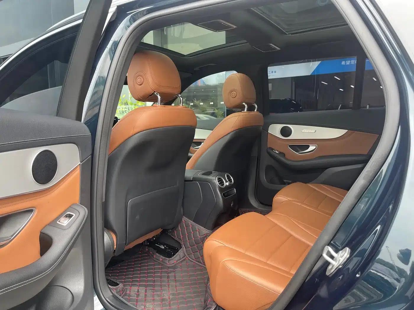 2020 Mercedes-Benz GLC 260 L 4MATIC Dynamic — миниатюра 12