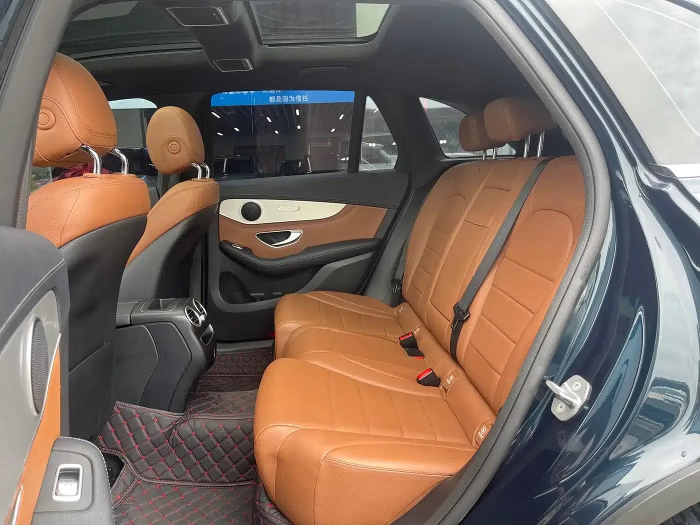 2020 Mercedes-Benz GLC 260 L 4MATIC Dynamic — миниатюра 13