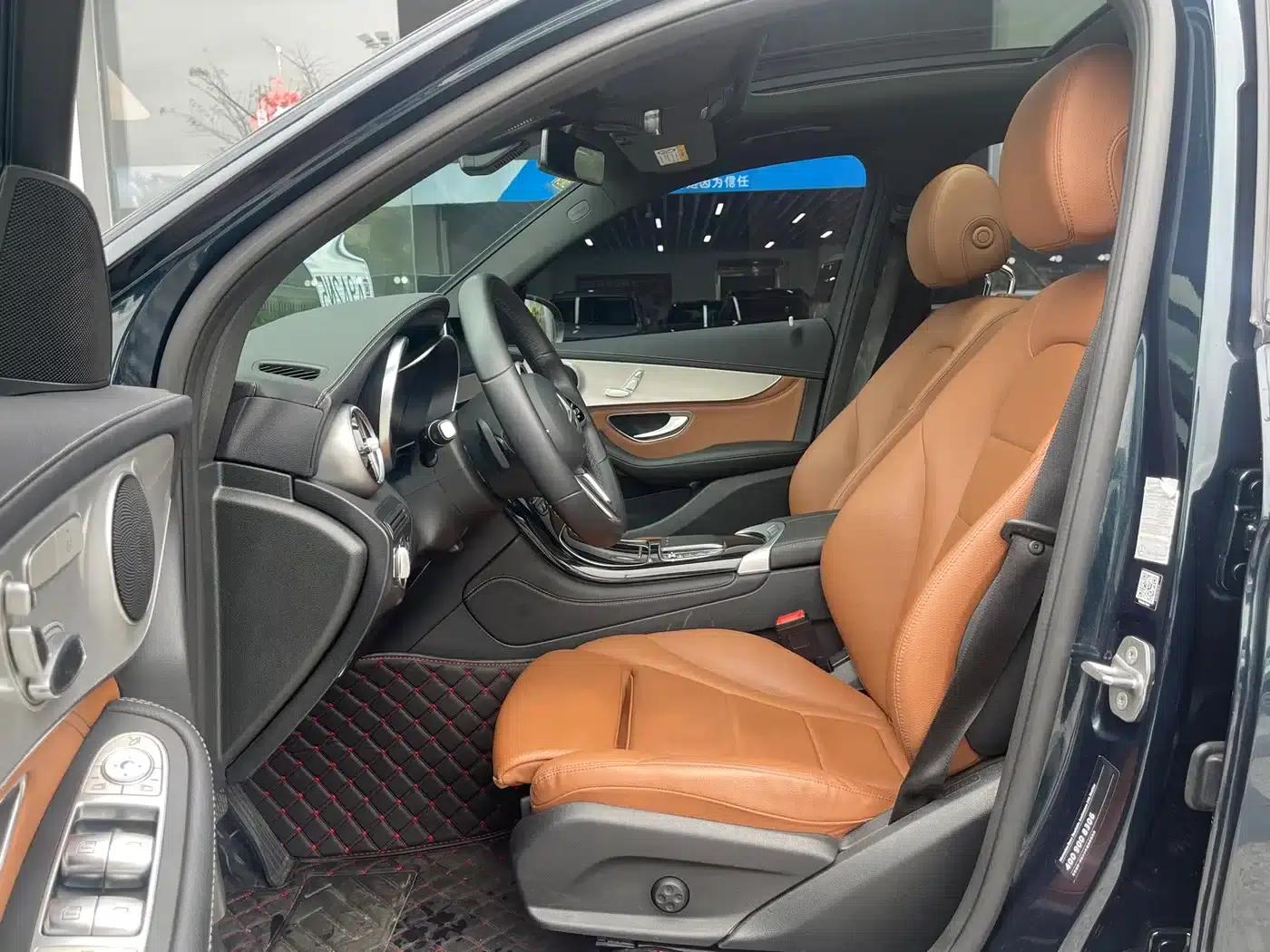 2020 Mercedes-Benz GLC 260 L 4MATIC Dynamic — миниатюра 9