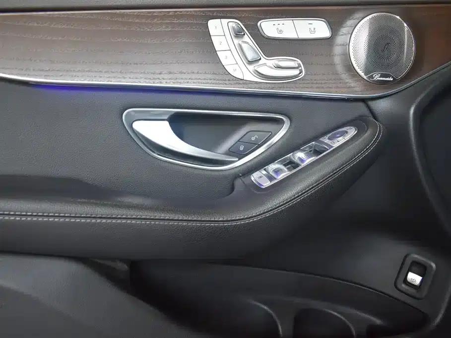 2022 Mercedes-Benz GLC 300 L 4MATIC Dynamic — миниатюра 9