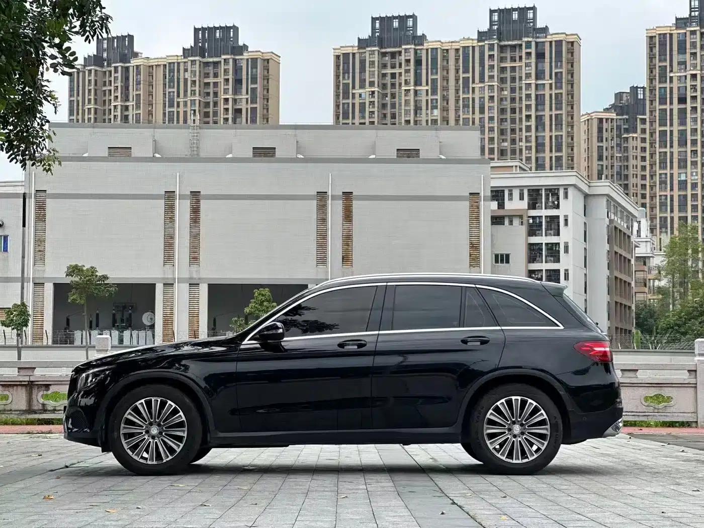 2016 Mercedes-Benz GLC 200 4MATIC — миниатюра 17