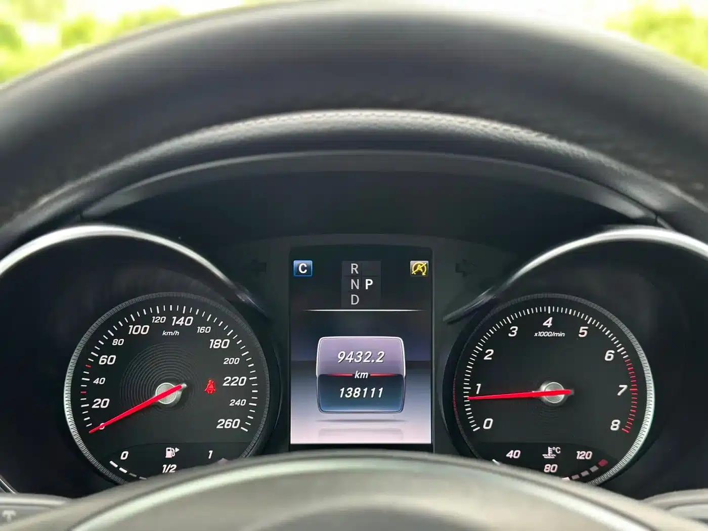 2016 Mercedes-Benz GLC 200 4MATIC — миниатюра 9