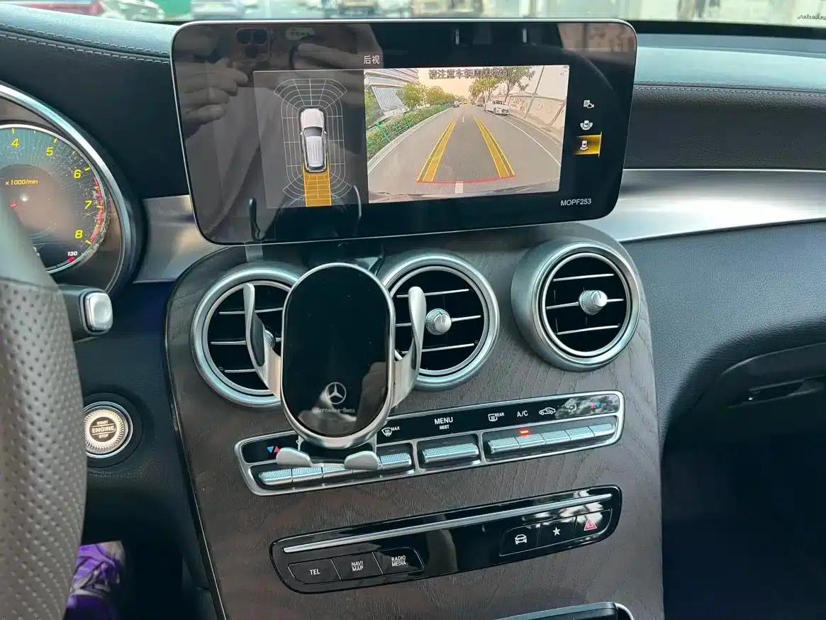 2022 Mercedes-Benz GLC 260 L 4MATIC Luxury — миниатюра 4