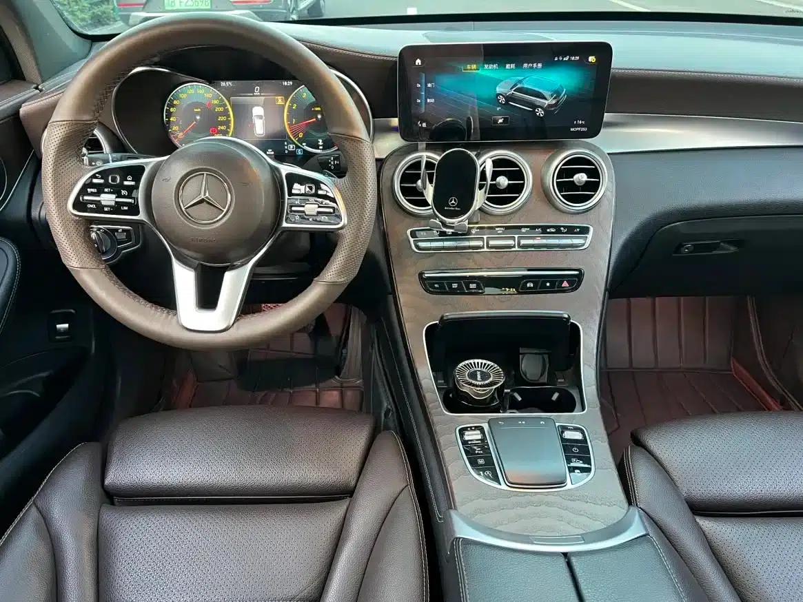 2022 Mercedes-Benz GLC 260 L 4MATIC Luxury — миниатюра 6
