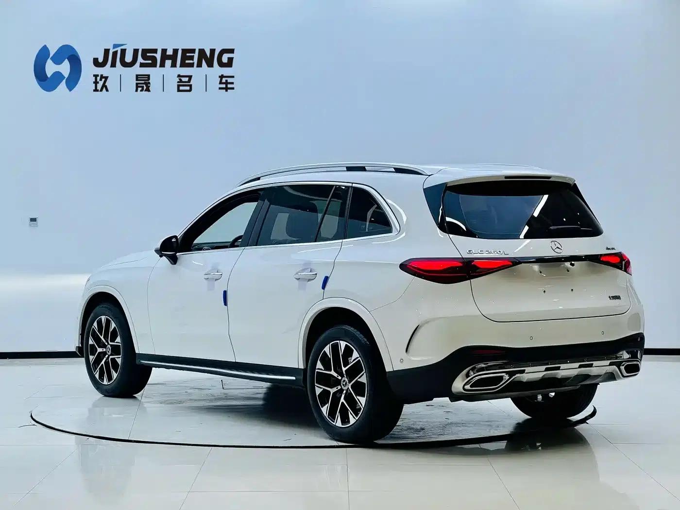 2023 Mercedes-Benz GLC 260 L 4MATIC Luxury 7-seater — миниатюра 14