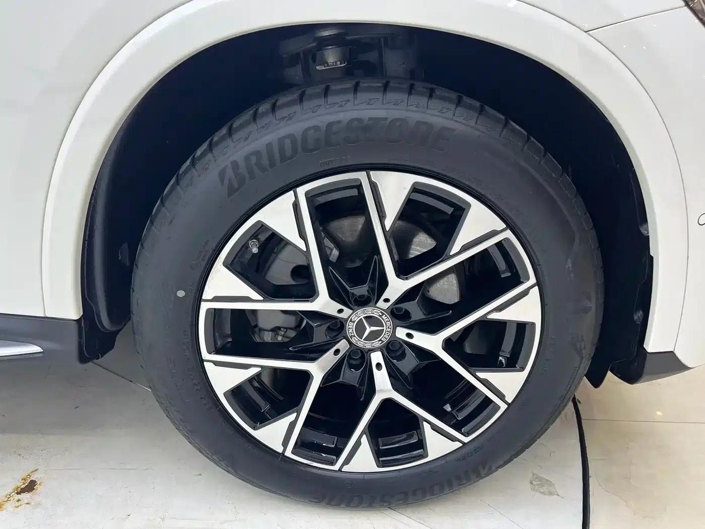 2023 Mercedes-Benz GLC 260 L 4MATIC Luxury 7-seater — миниатюра 16