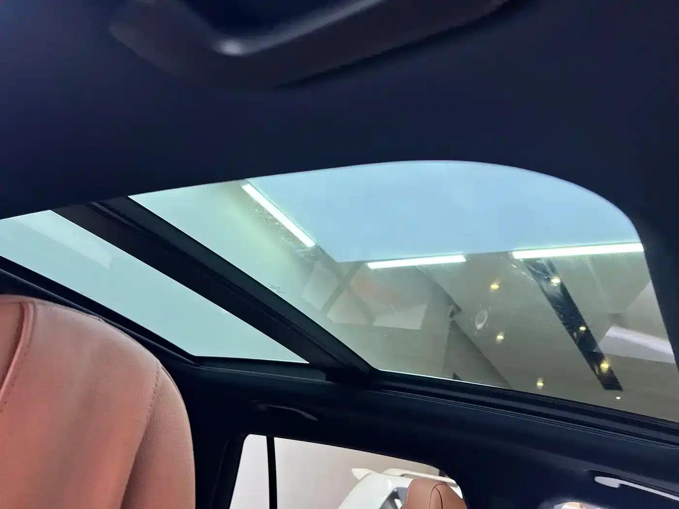 2023 Mercedes-Benz GLC 260 L 4MATIC Luxury 7-seater — миниатюра 17