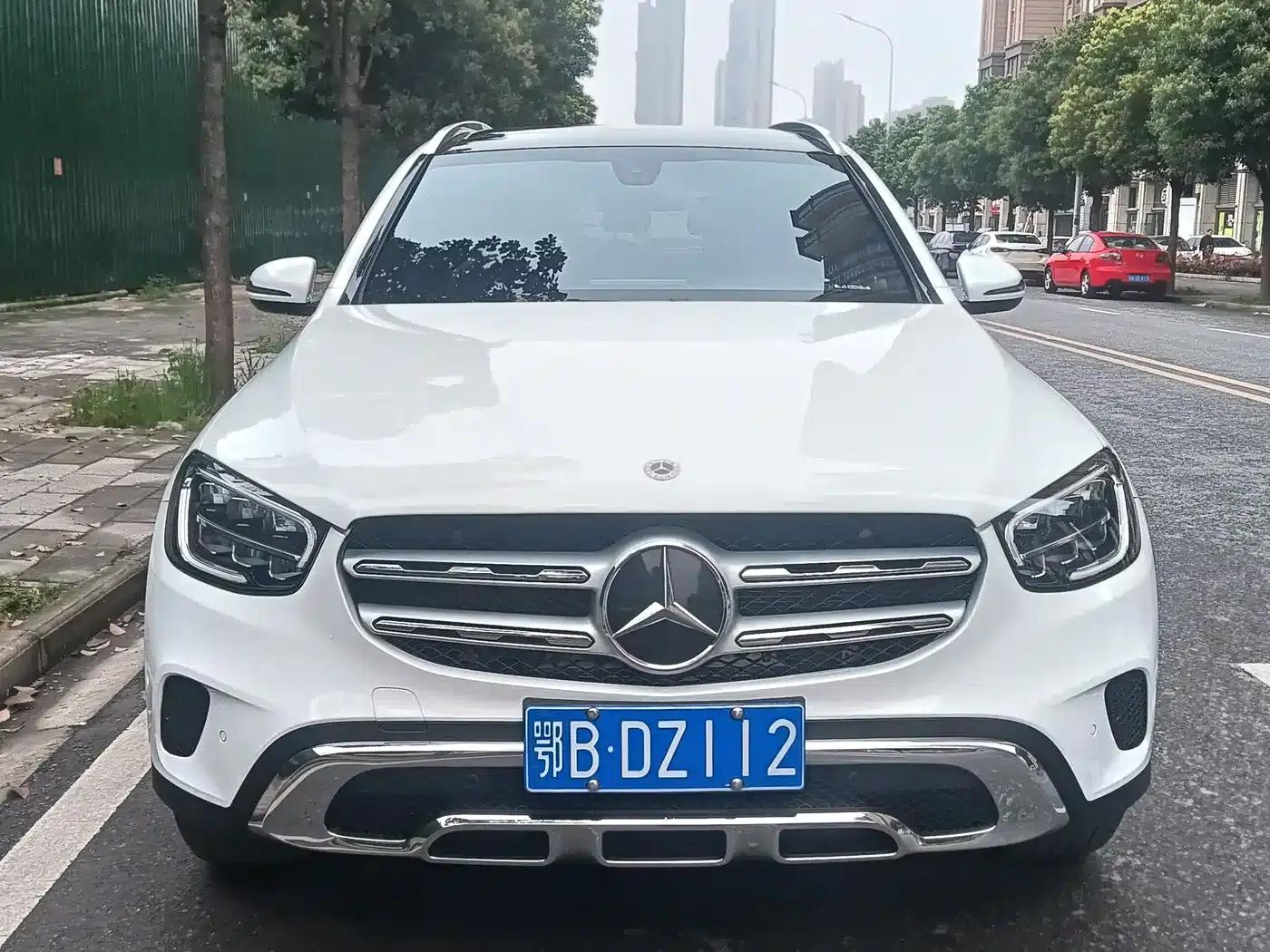 2021 Mercedes-Benz GLC 260 L 4MATIC Luxury — миниатюра 2
