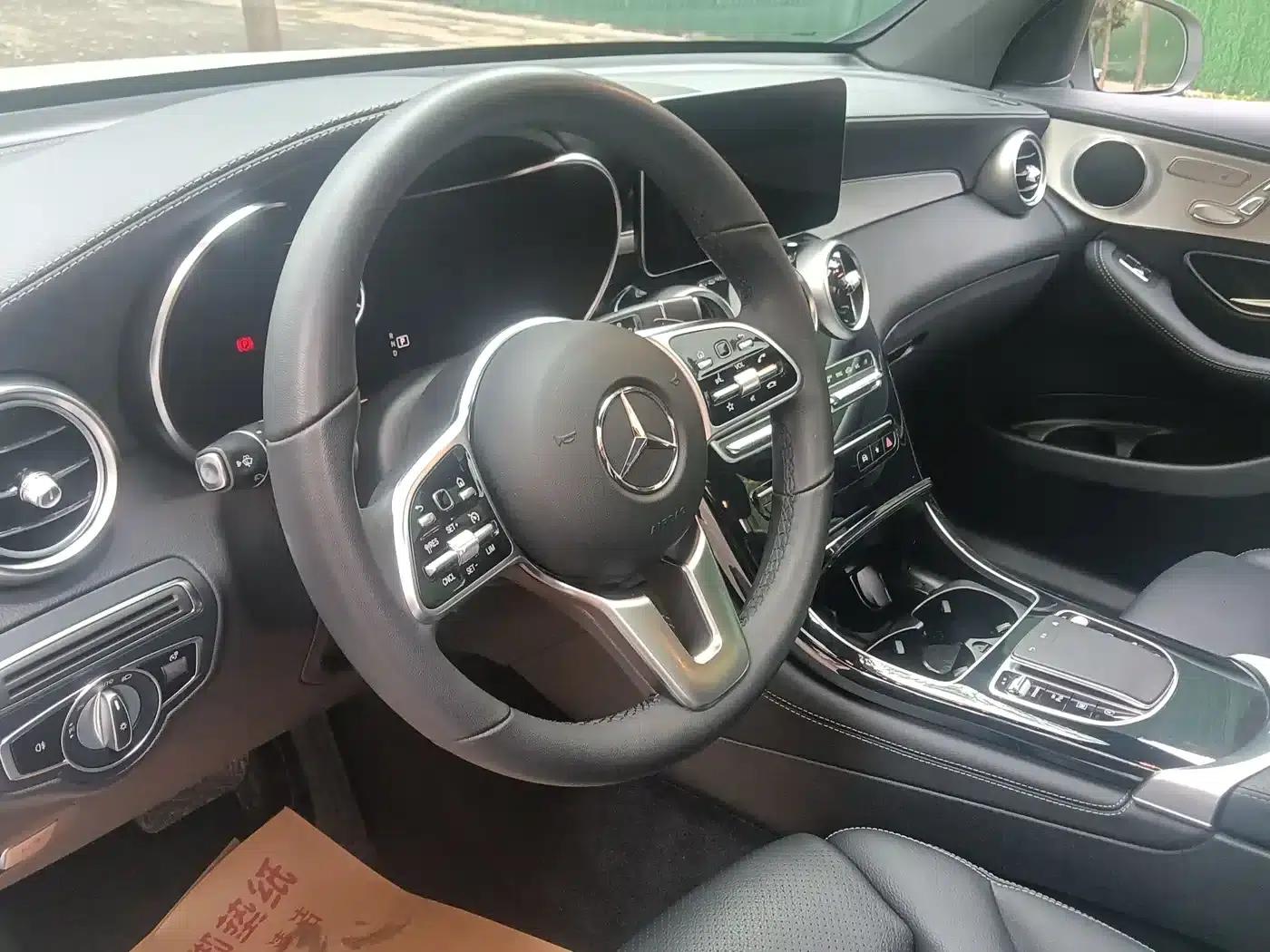 2021 Mercedes-Benz GLC 260 L 4MATIC Luxury — миниатюра 6