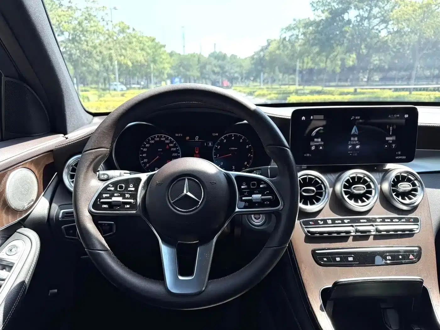 2020 Mercedes-Benz GLC Facelift: GLC 260 L 4MATIC Luxury — миниатюра 5