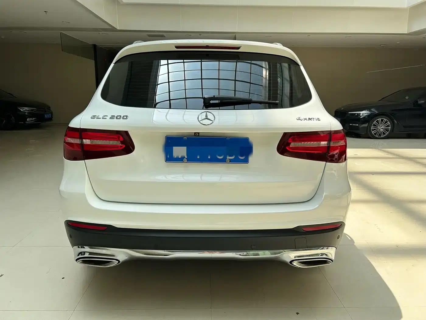 2017 Mercedes-Benz GLC 200 4MATIC — миниатюра 4