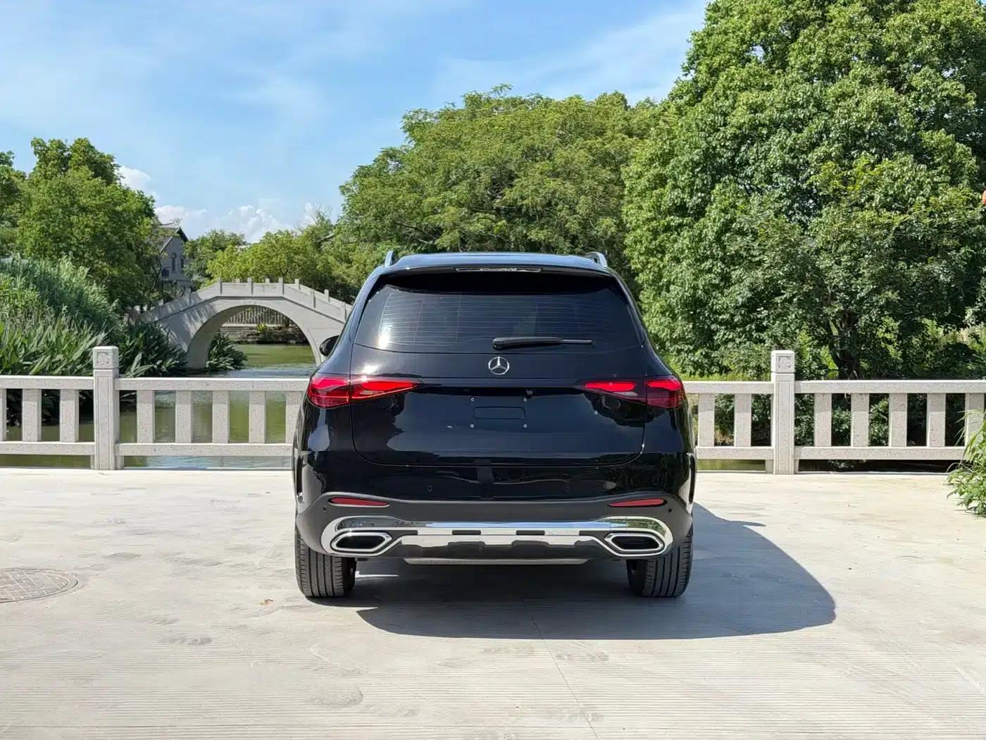 2024 Mercedes-Benz GLC 260 L 4MATIC Luxury 5-seater — миниатюра 4
