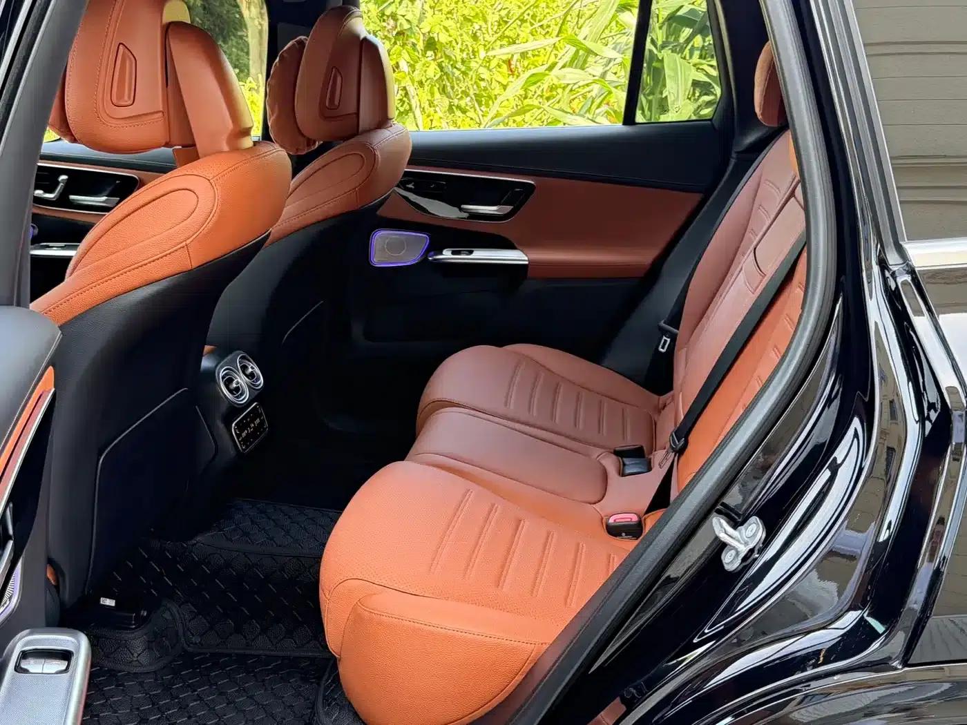 2024 Mercedes-Benz GLC 260 L 4MATIC Luxury 5-seater — миниатюра 8