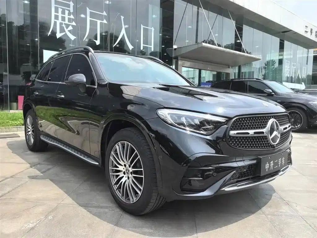 2024 Mercedes-Benz GLC 300 L 4MATIC Dynamic 5-seater — миниатюра 3