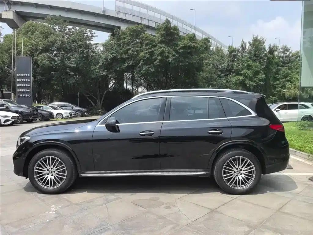 2024 Mercedes-Benz GLC 300 L 4MATIC Dynamic 5-seater — миниатюра 5