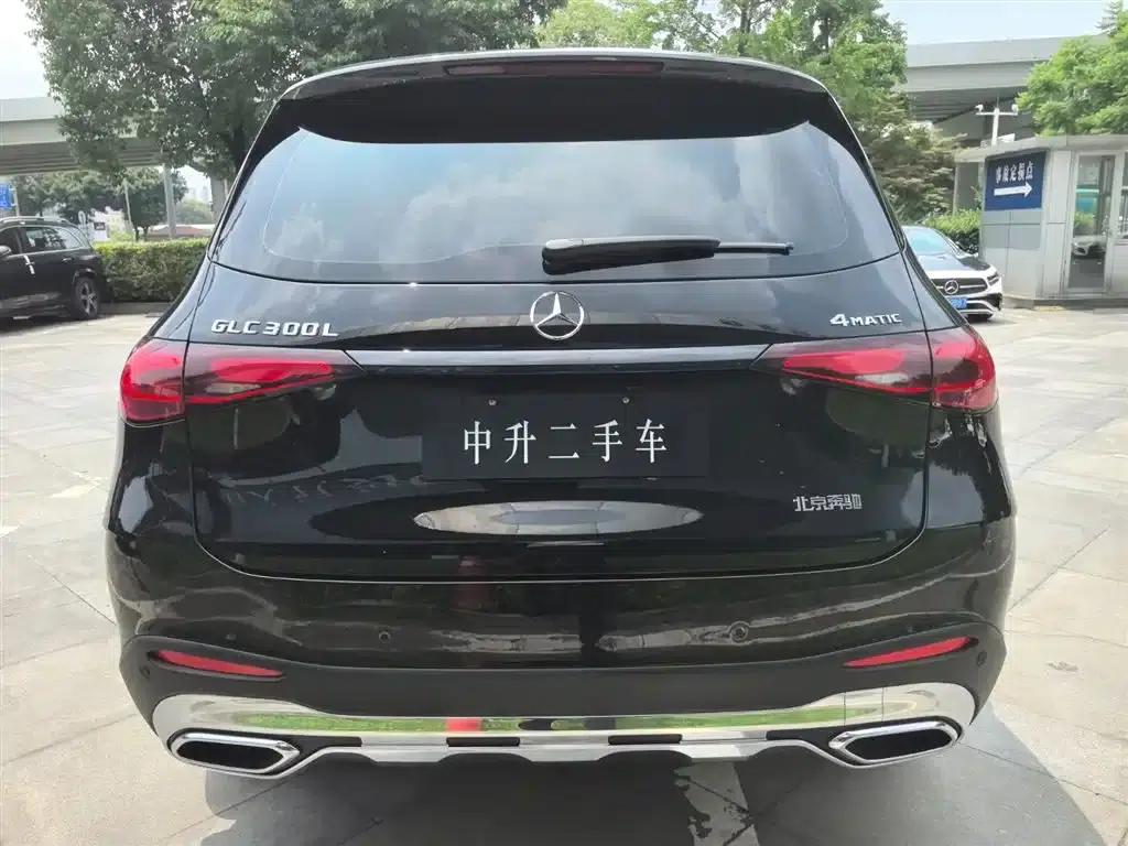 2024 Mercedes-Benz GLC 300 L 4MATIC Dynamic 5-seater — миниатюра 6