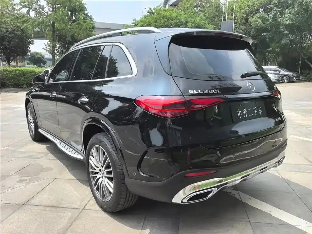 2024 Mercedes-Benz GLC 300 L 4MATIC Dynamic 5-seater — миниатюра 8